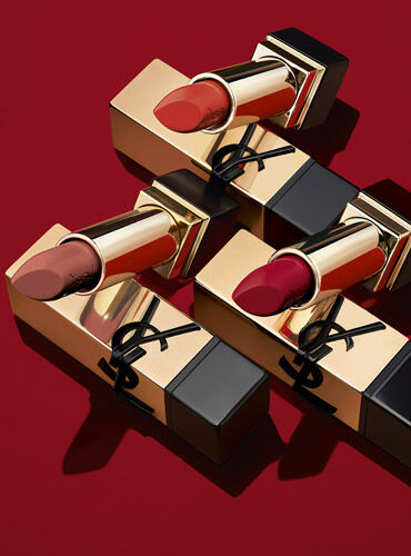 INDULGE IN COUTURE SATIN LIP WEAR WITH THE NEW ROUGE PUR