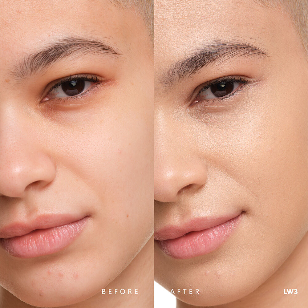 Before and after YSL SKIN AFFAIR SOFT GLOW CUSHION FOUNDATION LW3. Unified complexion with seamless radiant soft glow finish.