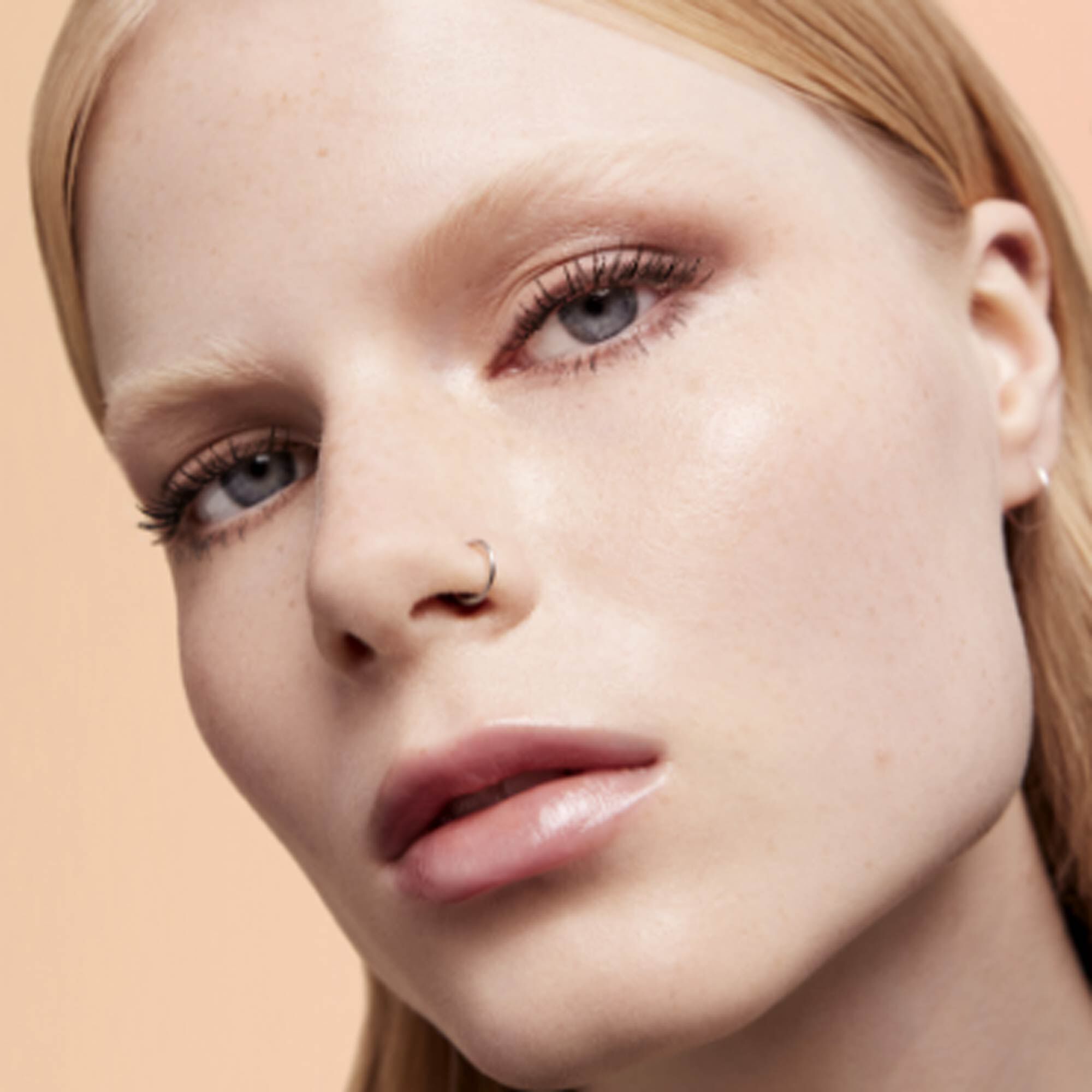 Clutch color sales nude