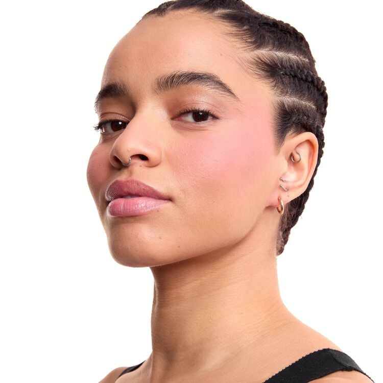 Make Me Blush - Bold Blurring Blush