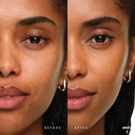 Before and after YSL SKIN AFFAIR SOFT GLOW CUSHION FOUNDATION MN11. Unified complexion with seamless radiant soft glow finish.