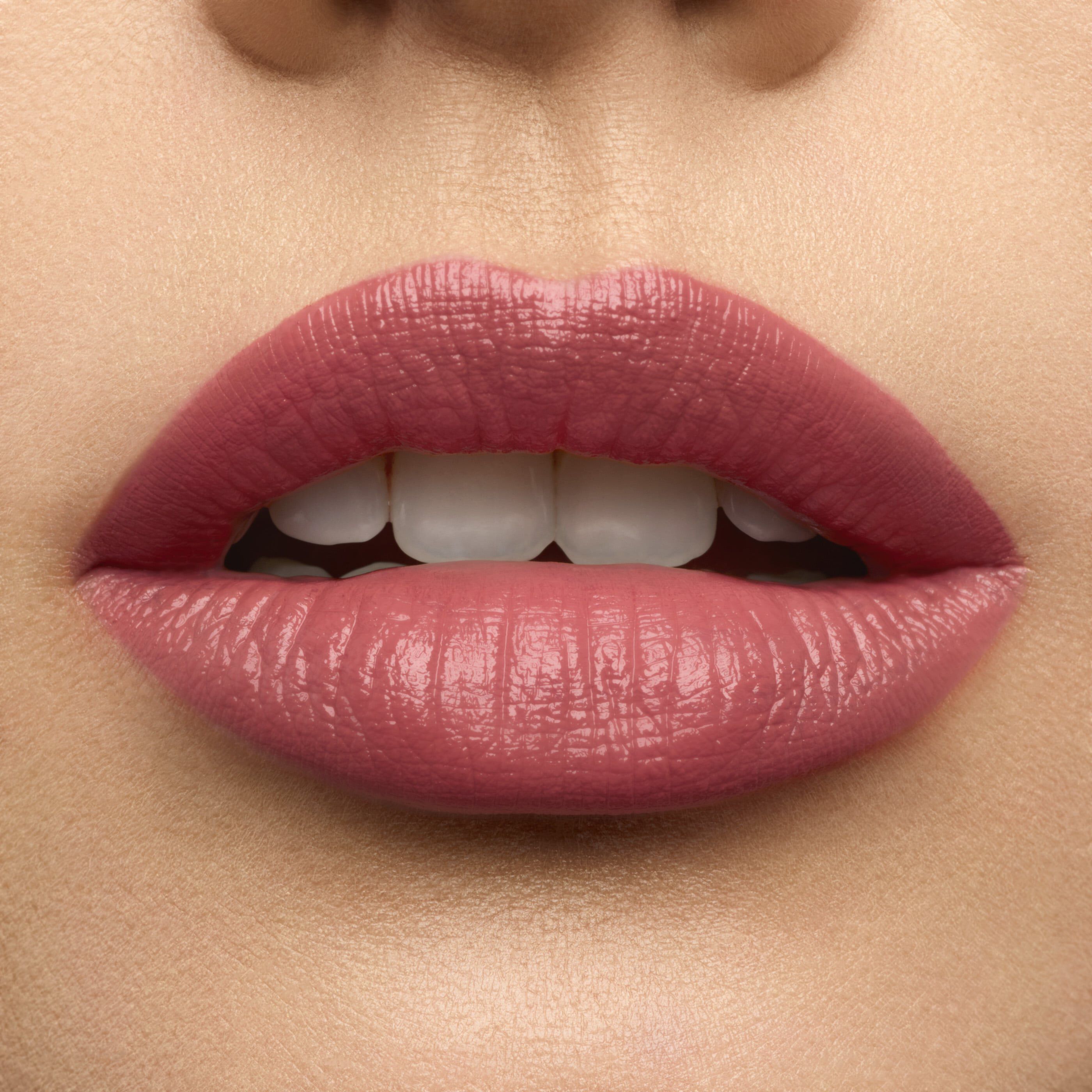 Rouge a Levres Rouge Pur Couture
