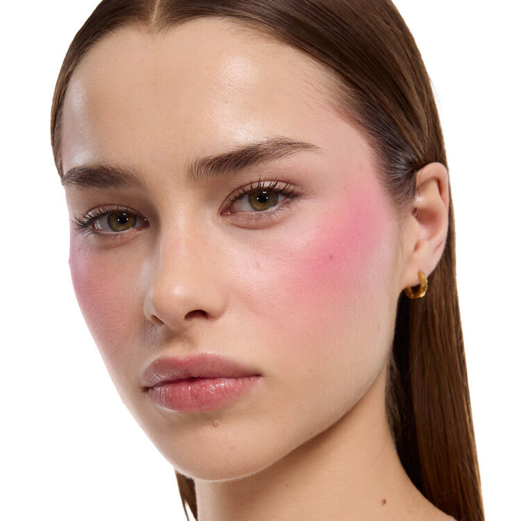 Make Me Blush - Bold Blurring Blush