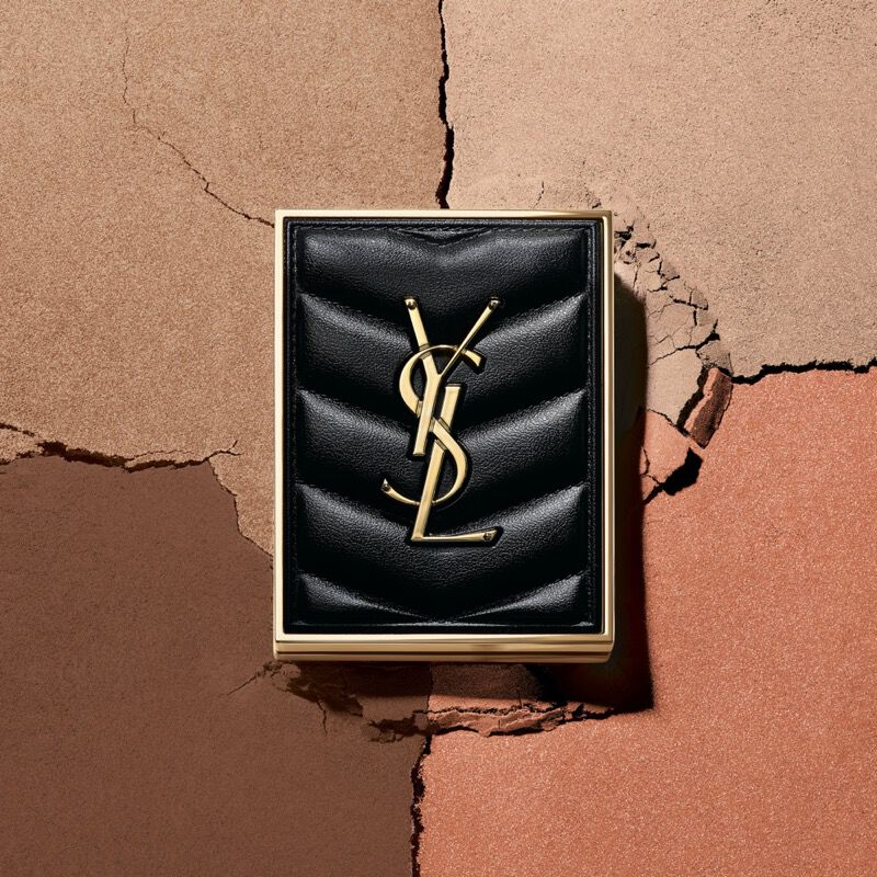 COUTURE MINI CLUTCH