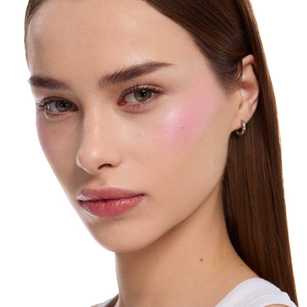 Make Me Blush - Bold Blurring Blush