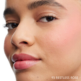 Make Me Blush - Fard a joues floutant